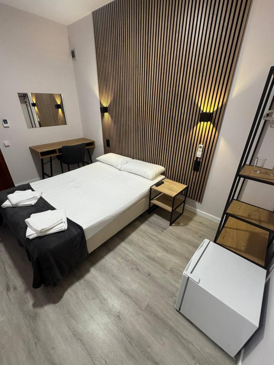 Hotel Colibri Calella Exterior foto